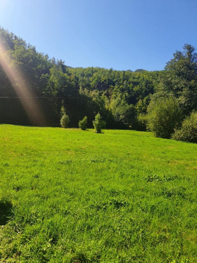 Casa Celedonio Apartman Cerredo Kültér fotó